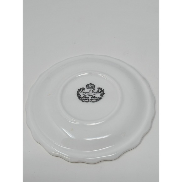 Royal Grafton Fine Bone China Floral Plates Set of 2 Gold Trim England - Picture 4 of 11